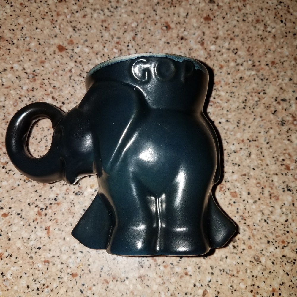 Vintage Frankoma Elephant Mug 4 Piece Set (lavende - Picture 4 of 7